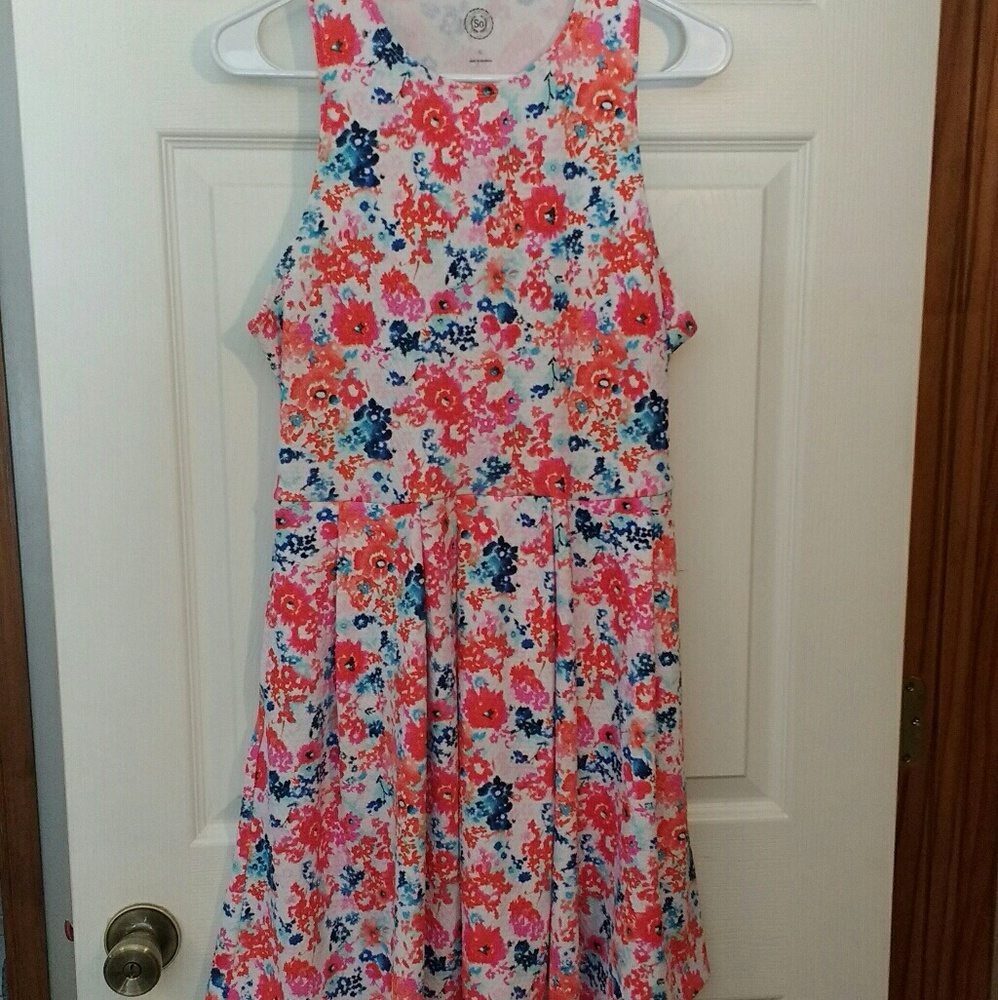 SO Floral White Dress